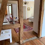 Apartament Gutshaus Schwarzenhof Dargun