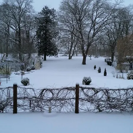 Gutshaus Schwarzenhof *