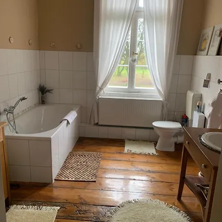 Gutshaus Schwarzenhof Appartement *