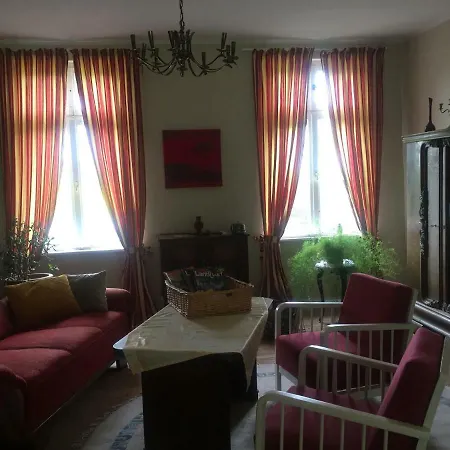 Gutshaus Schwarzenhof Apartmán *