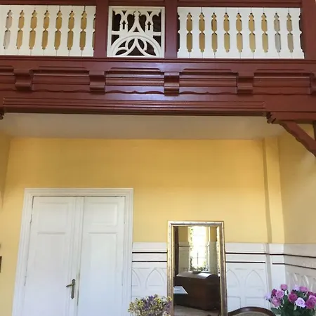 Gutshaus Schwarzenhof