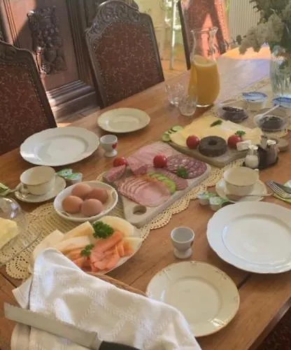 아파트 Gutshaus Schwarzenhof 다르군