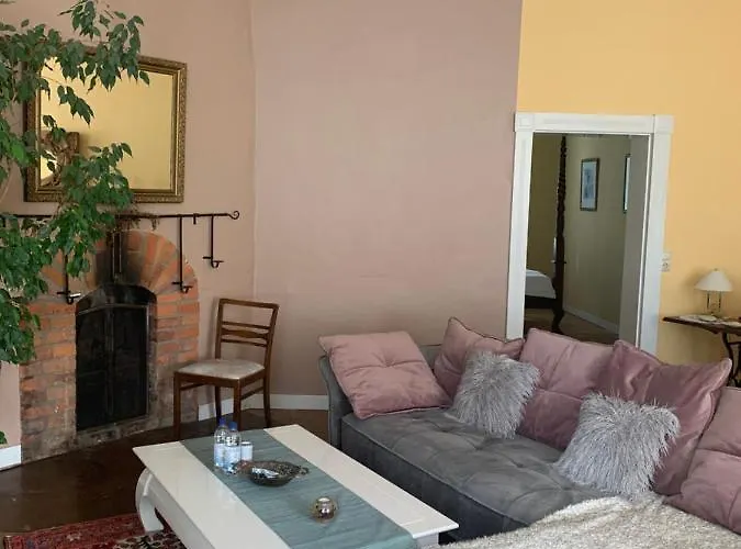 Gutshaus Schwarzenhof Apartman Dargun